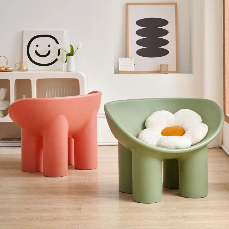 Mello Scoop Chair — Quad‑Pedestal Seat