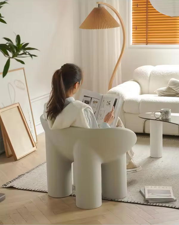Mello Scoop Chair — Quad‑Pedestal Seat